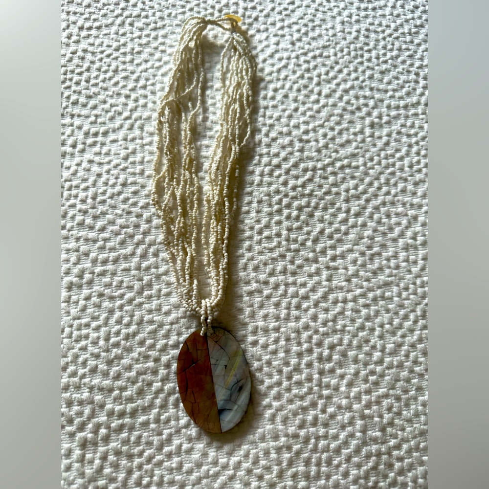 Vintage shell necklace from Costa Rica